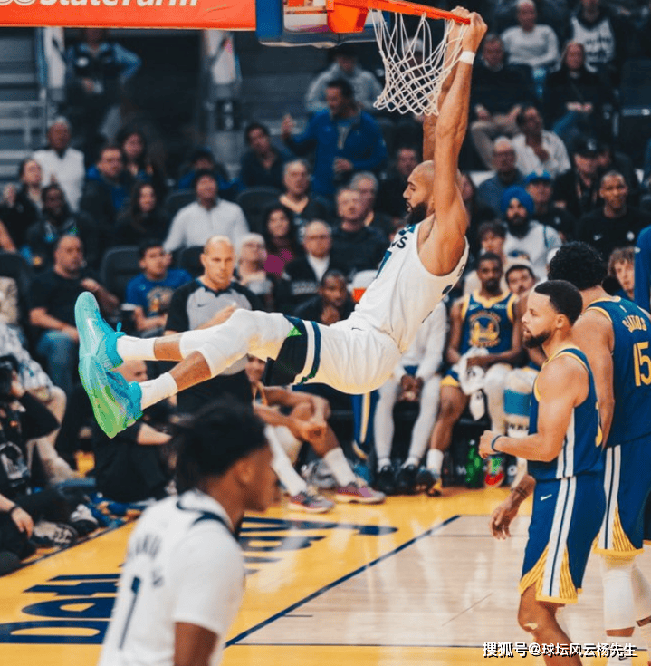 预测-包含今夜NBA常规赛传出新动向，圣安东尼奥马刺伤情更新，管理层表态：压力陡增，身体对抗强度拉满的词条-预测